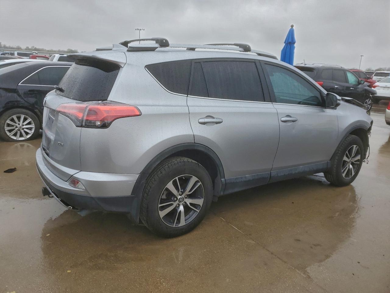 2017 TOYOTA RAV4