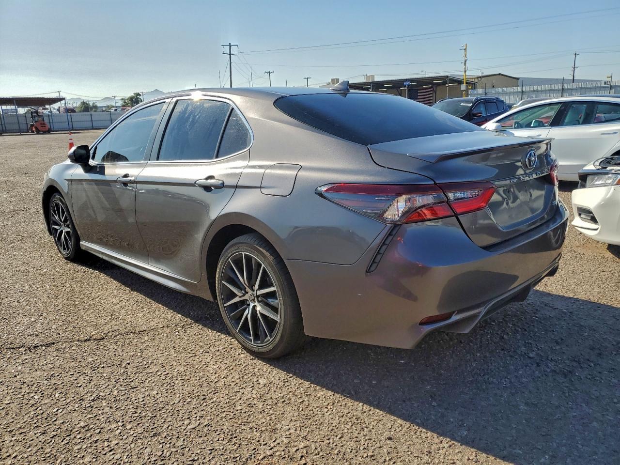 2021 TOYOTA CAMRY