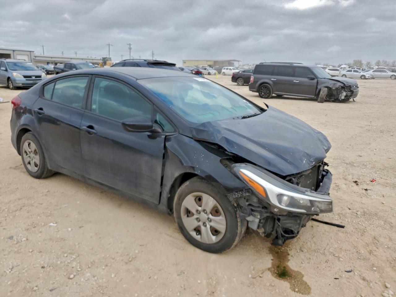 2017 KIA FORTE