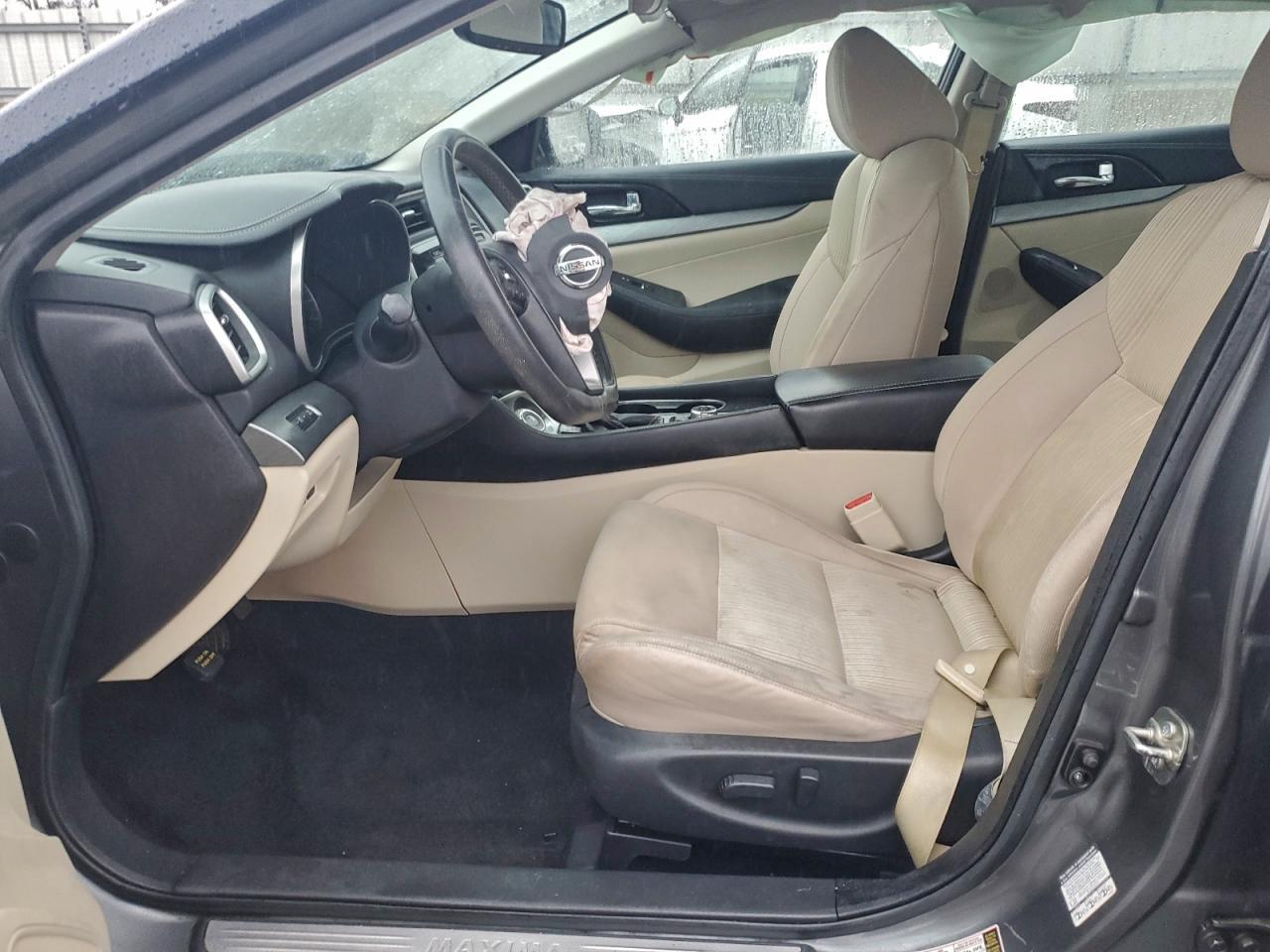 2016 NISSAN Maxima