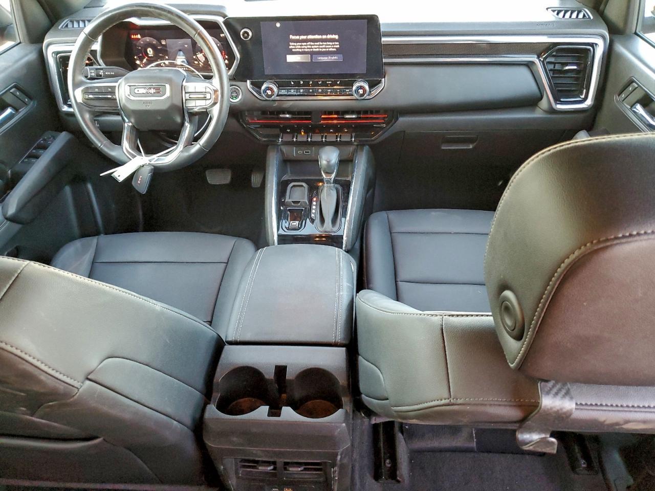 2024 GMC CANYON