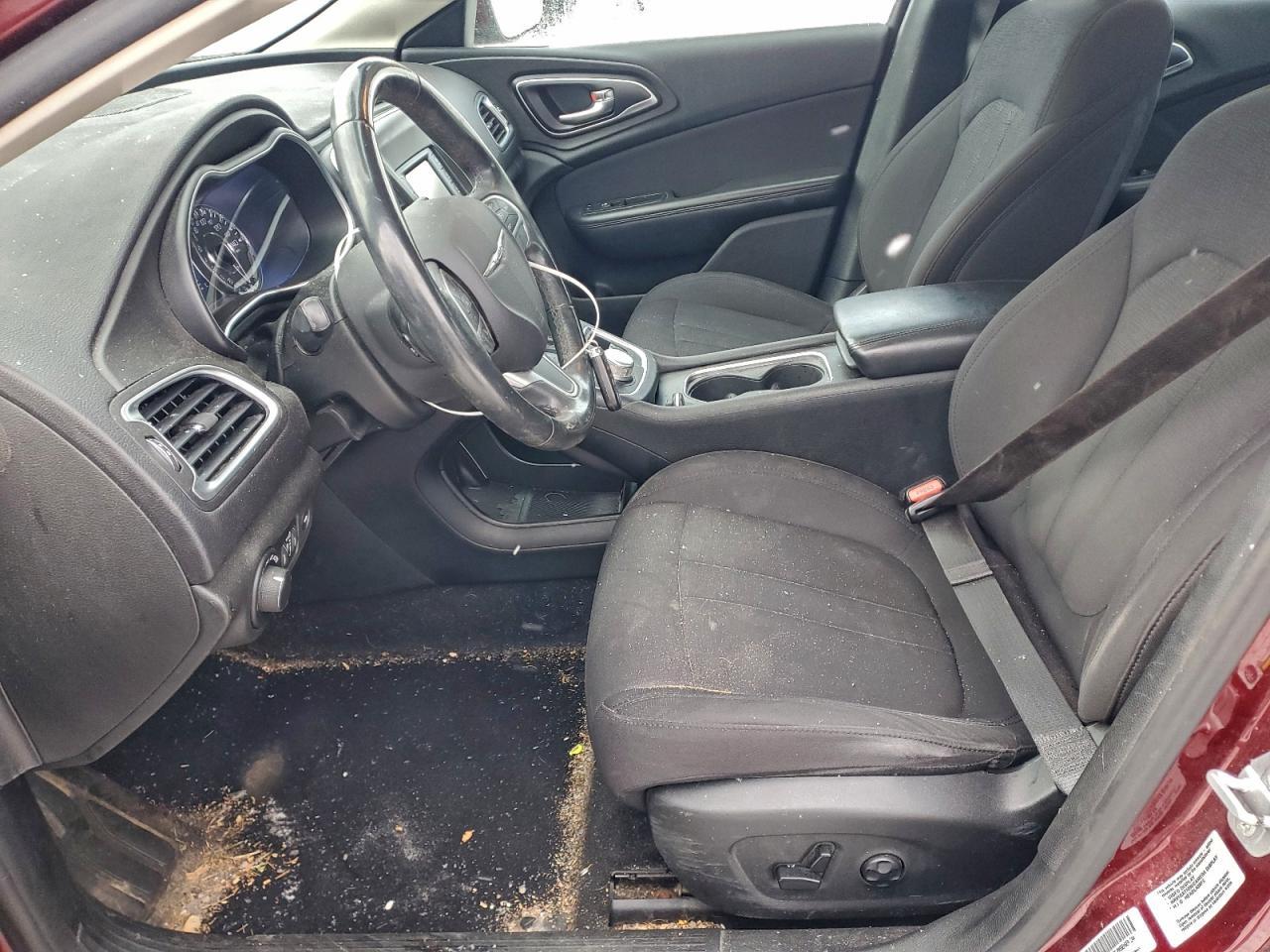 2015 CHRYSLER 200