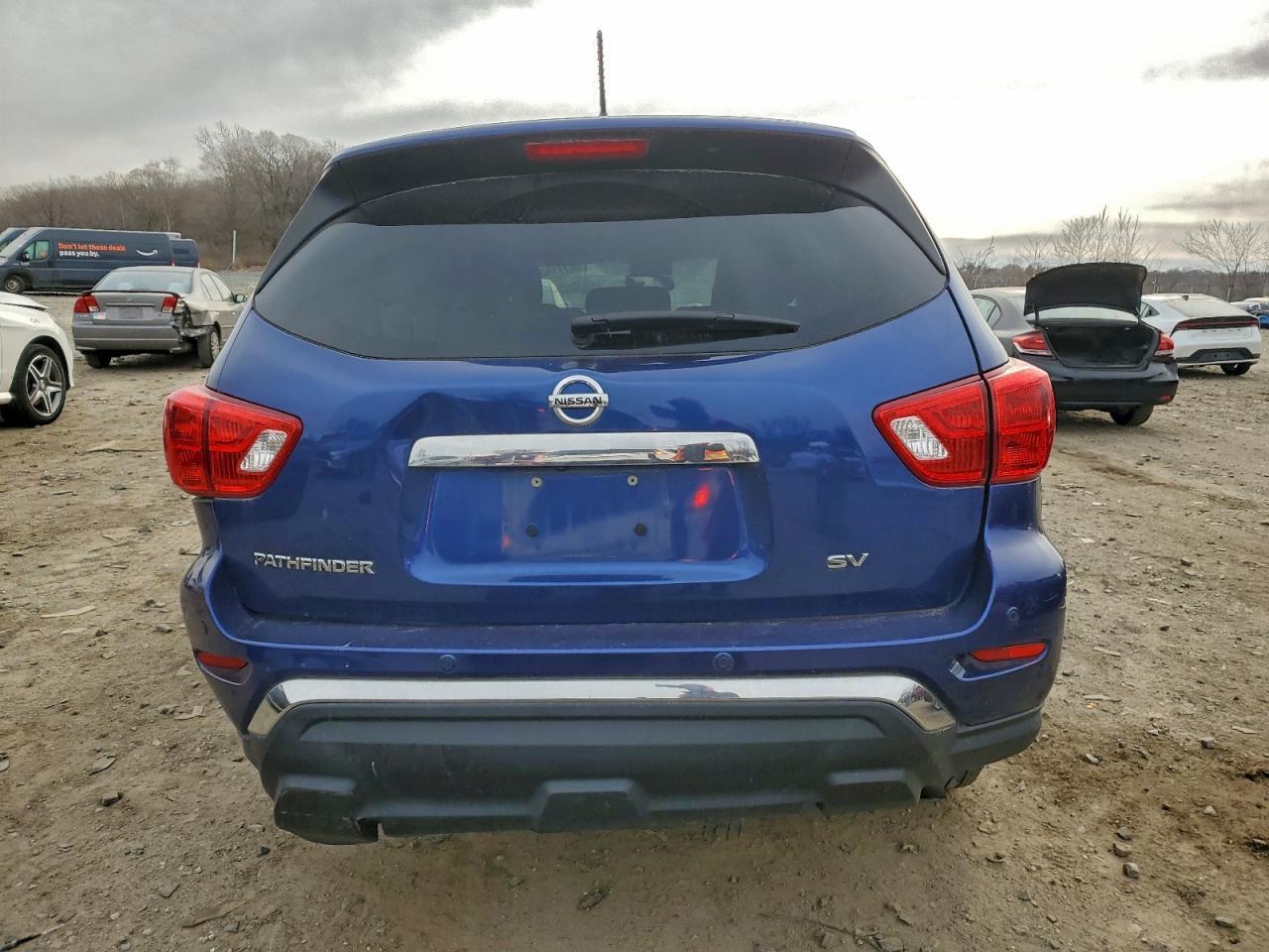 2017 NISSAN PATHFINDER
