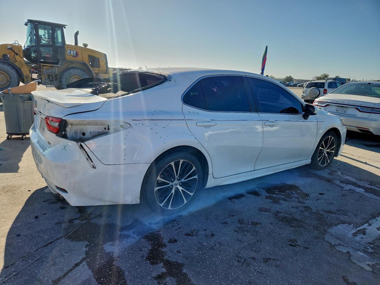 2018 TOYOTA CAMRY
