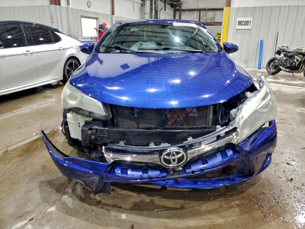 2015 TOYOTA CAMRY