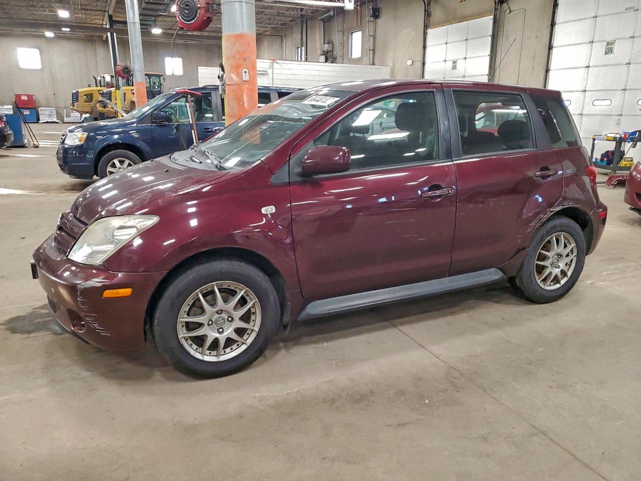 2005 TOYOTA SCION