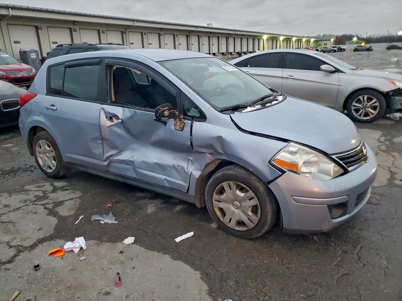 2010 NISSAN VERSA