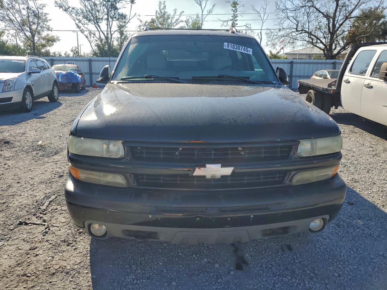 2003 CHEVROLET Suburban