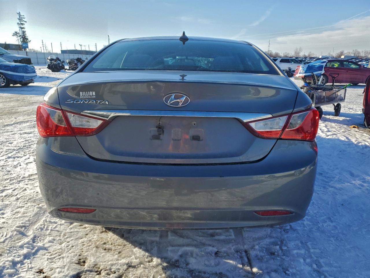 2013 HYUNDAI SONATA