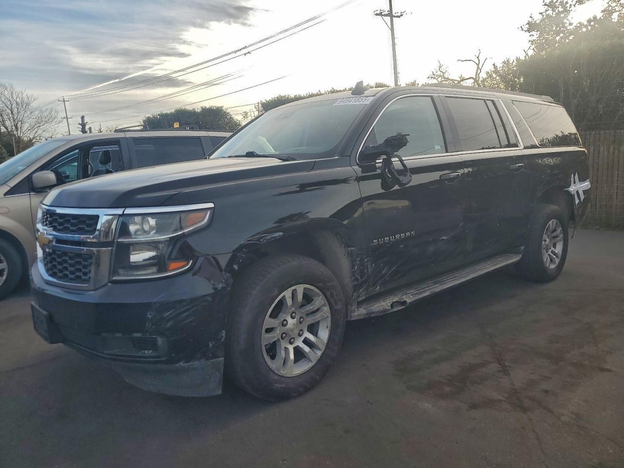2019 CHEVROLET Suburban