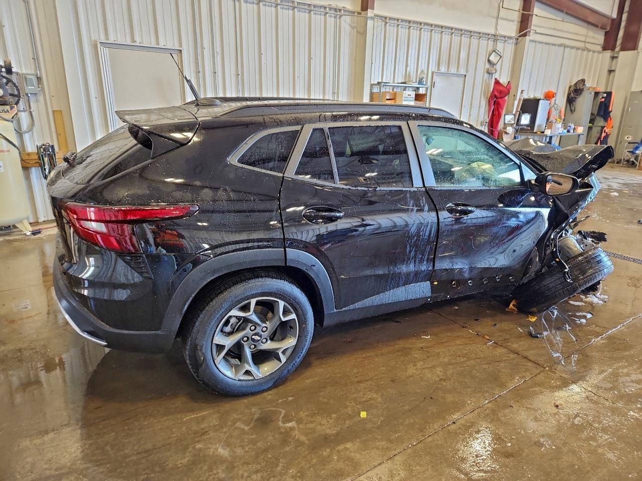 2025 CHEVROLET TRAX