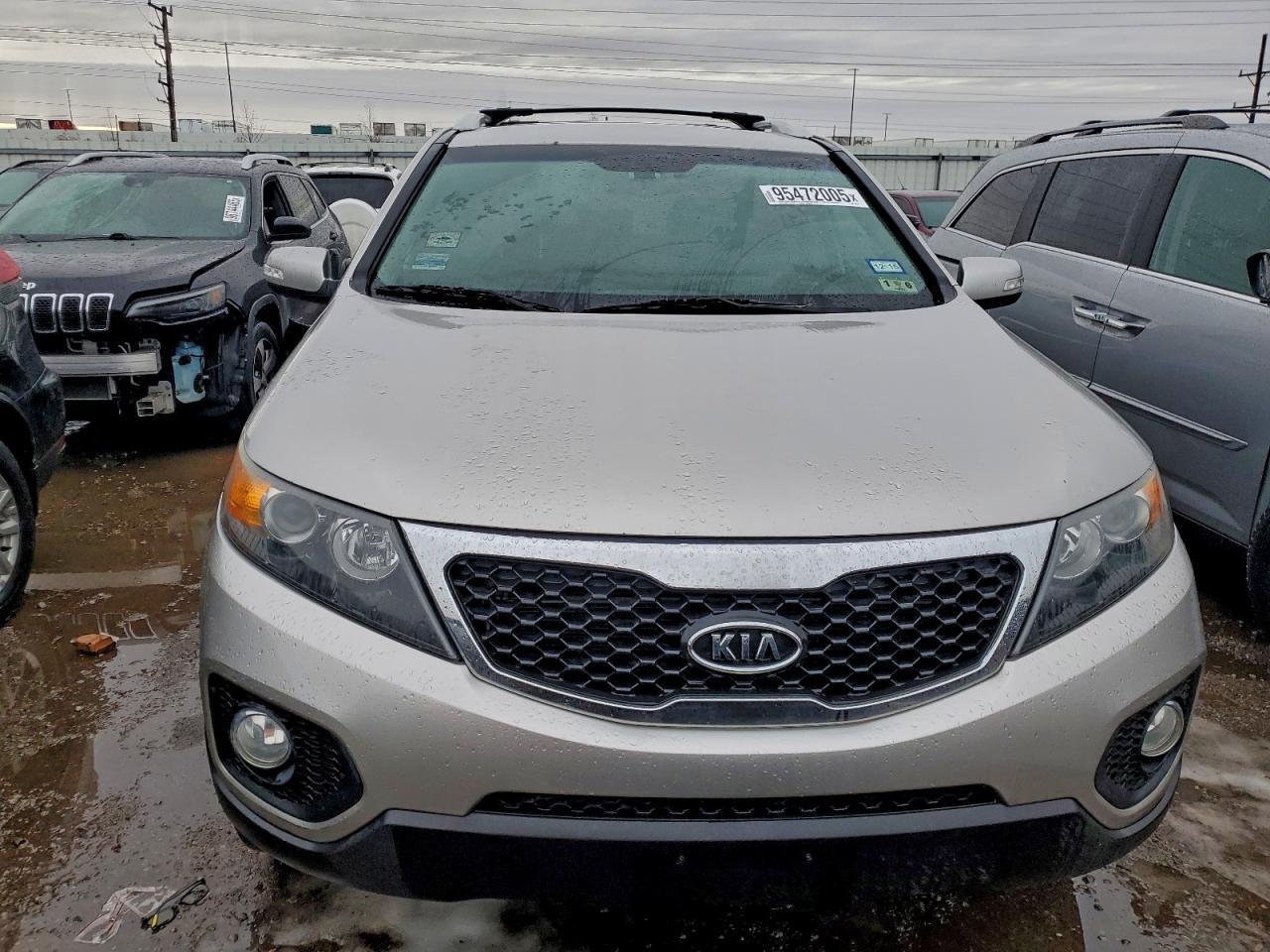 2013 KIA SORENTO