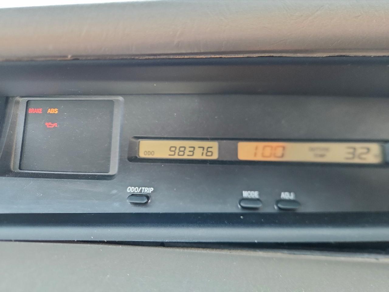 2003 TOYOTA Avalon