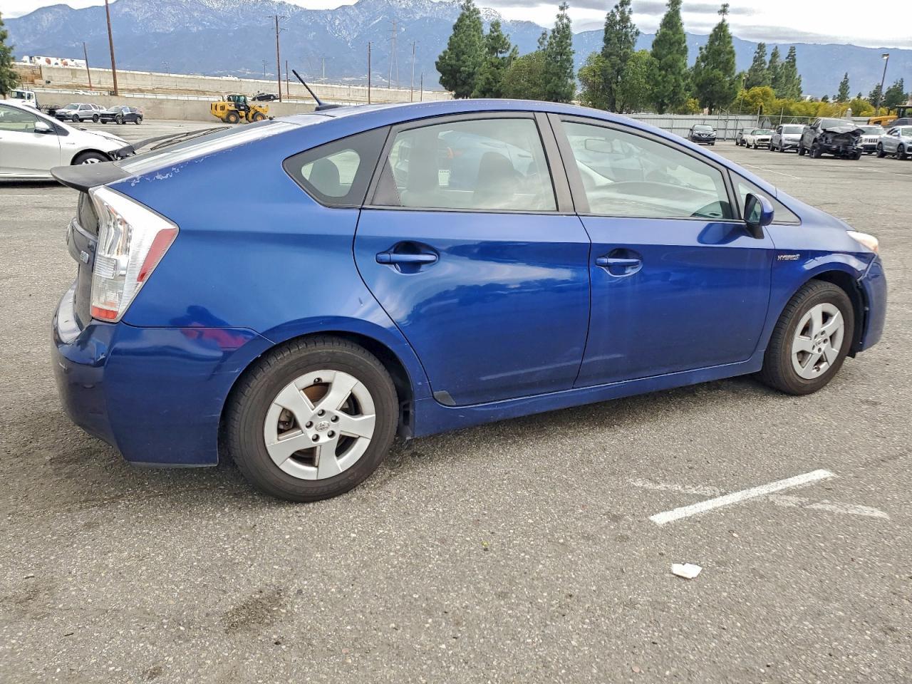 2010 TOYOTA PRIUS