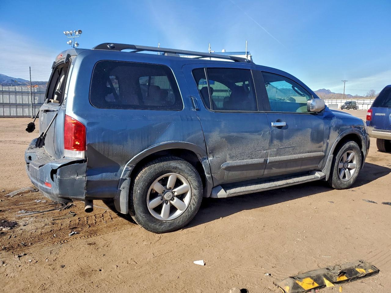 2011 NISSAN Armada