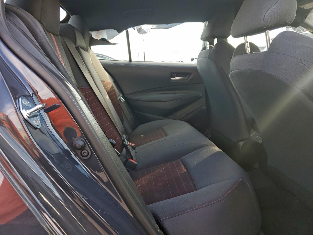2025 TOYOTA COROLLA