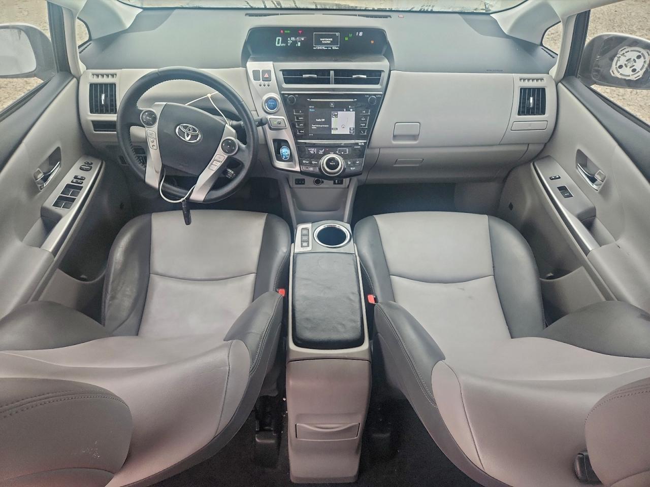 2017 TOYOTA PRIUS V