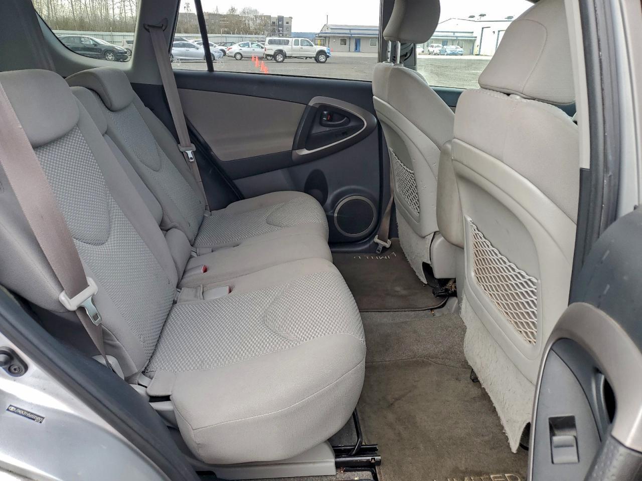 2006 TOYOTA RAV4