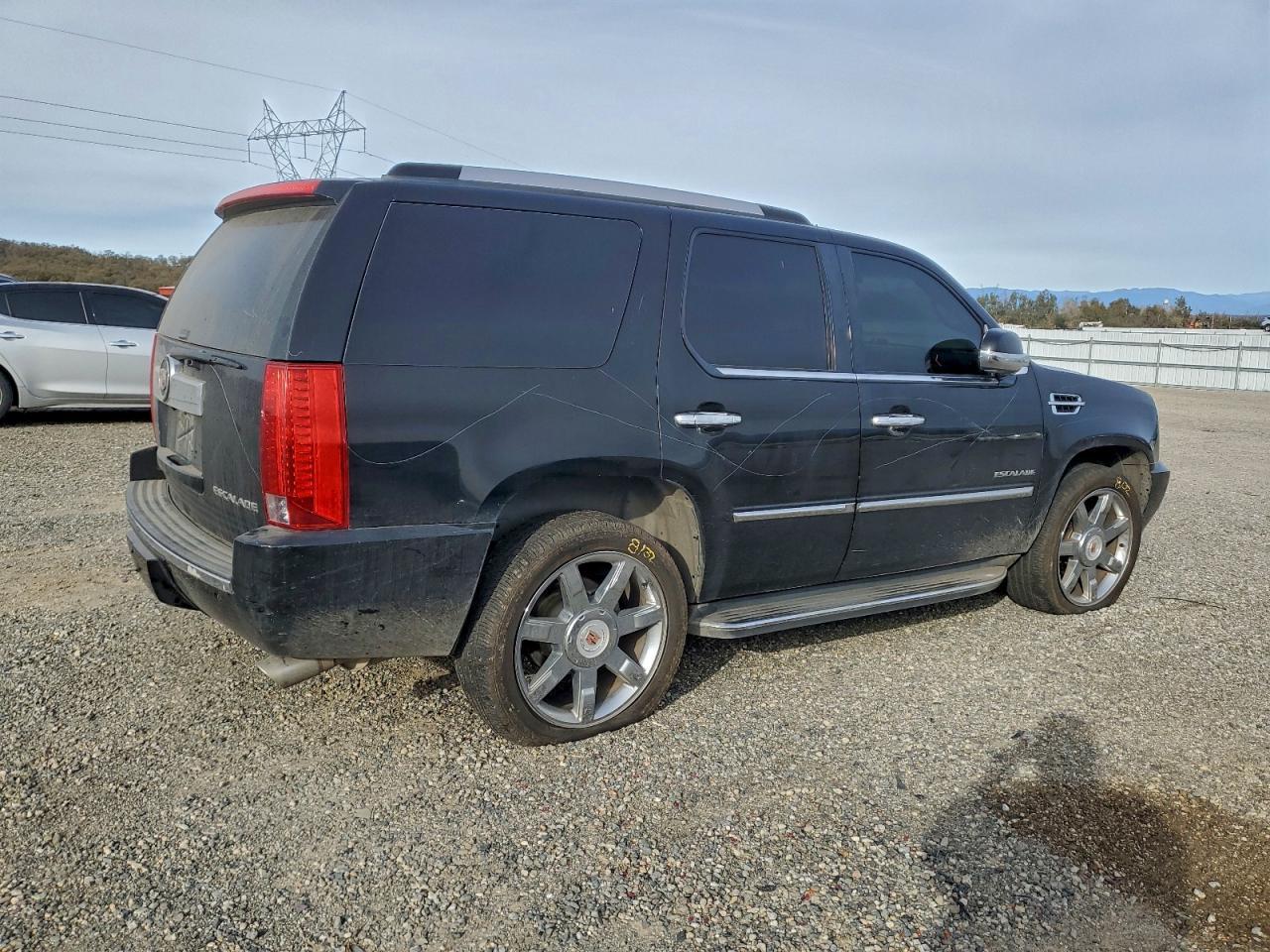 2013 CADILLAC ESCALADE