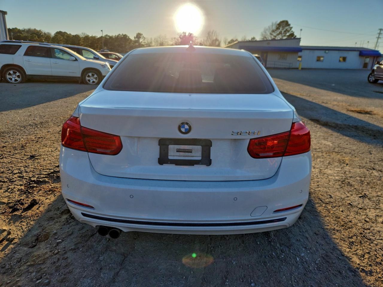 2016 BMW 3 SERIES