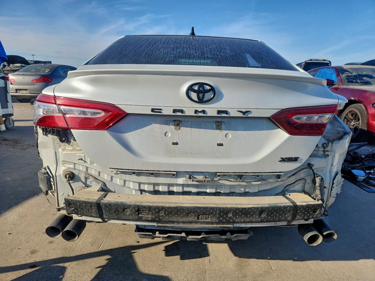 2020 TOYOTA CAMRY