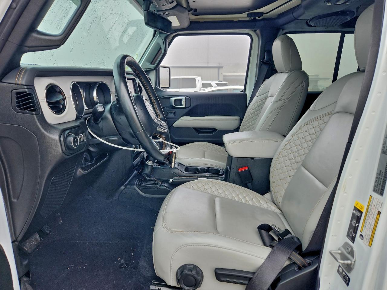 2022 JEEP Gladiator