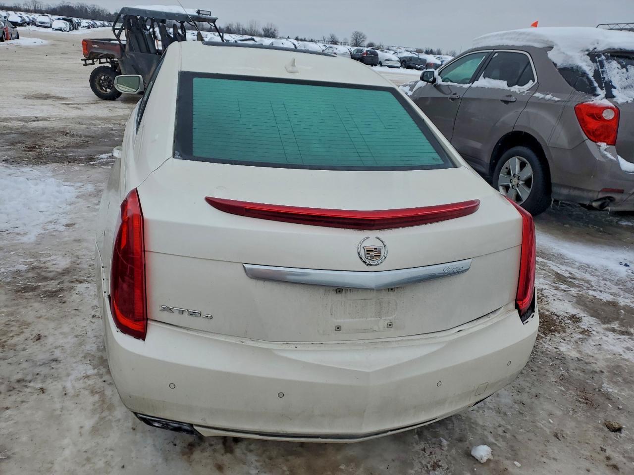 2013 CADILLAC XTS