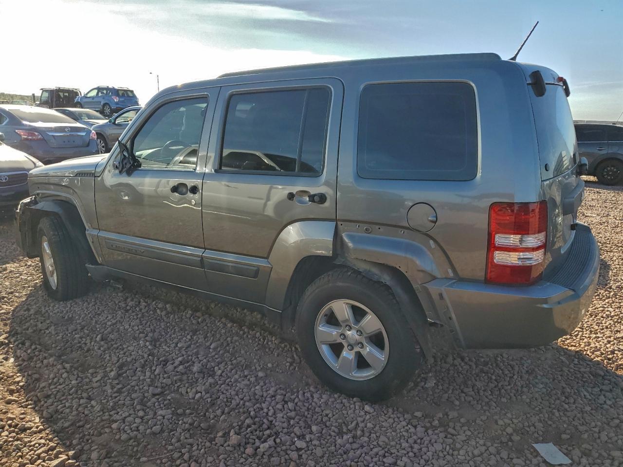 2012 JEEP Liberty