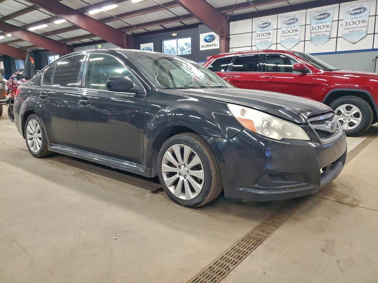 2011 SUBARU Legacy