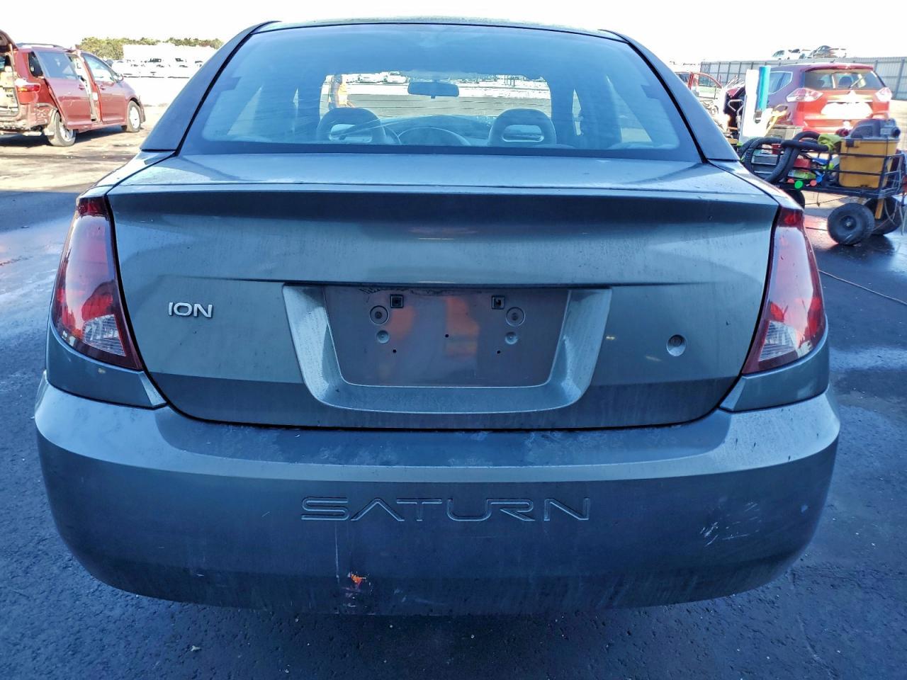 2004 SATURN Ion