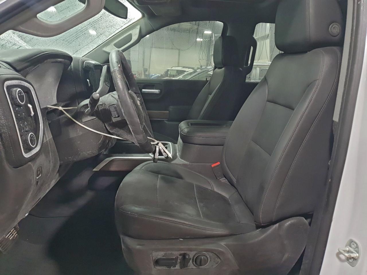 2021 CHEVROLET Silverado