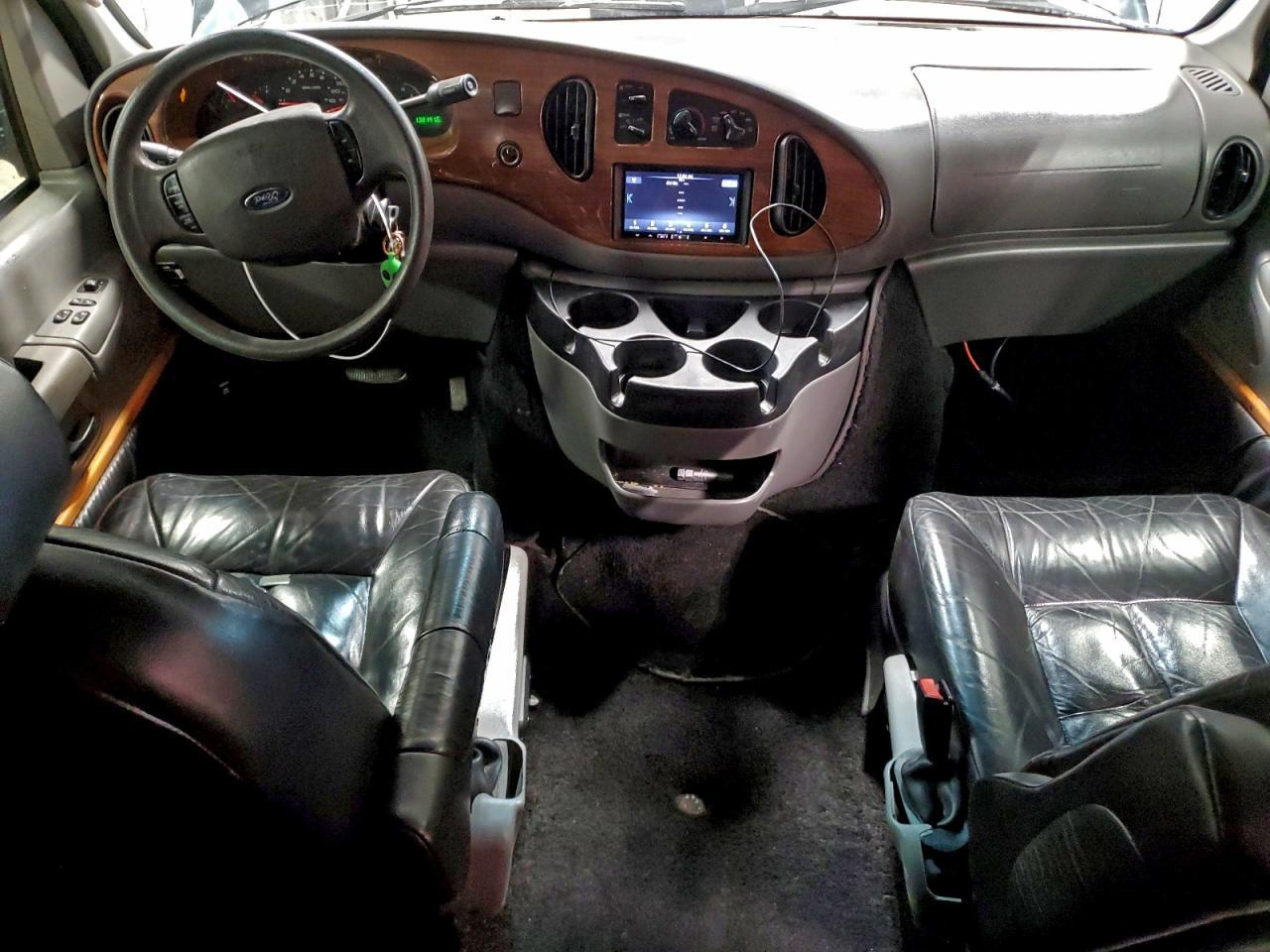 2006 FORD ECONOLINE