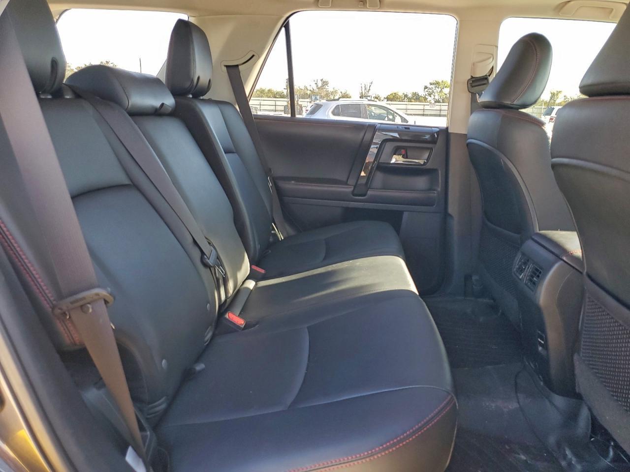 2018 TOYOTA 4Runner