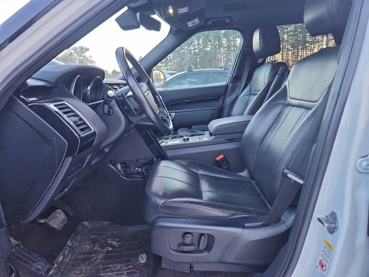 2018 LAND ROVER Discovery