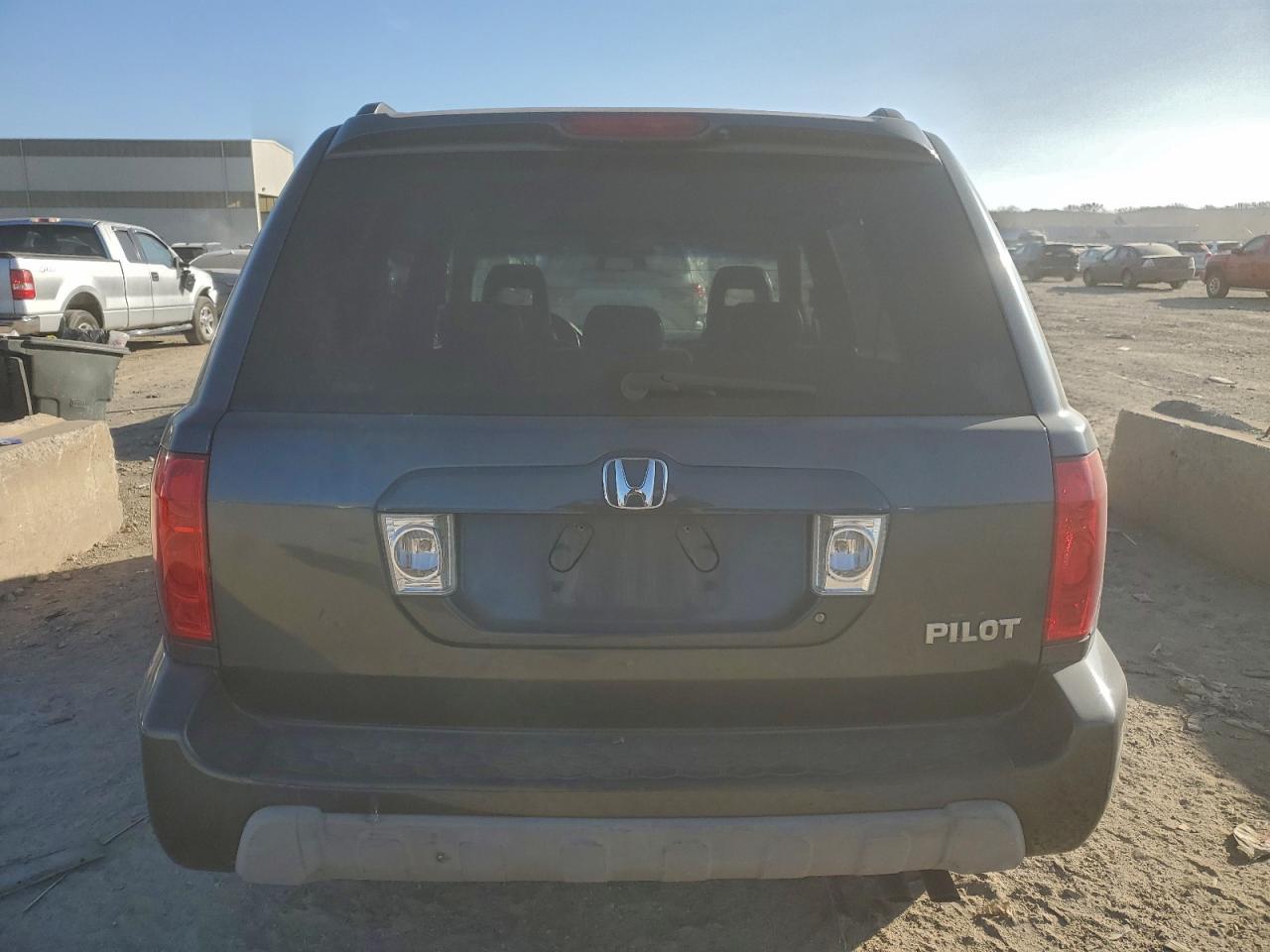 2005 HONDA PILOT
