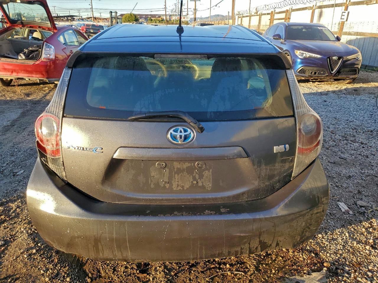 2012 TOYOTA Prius c