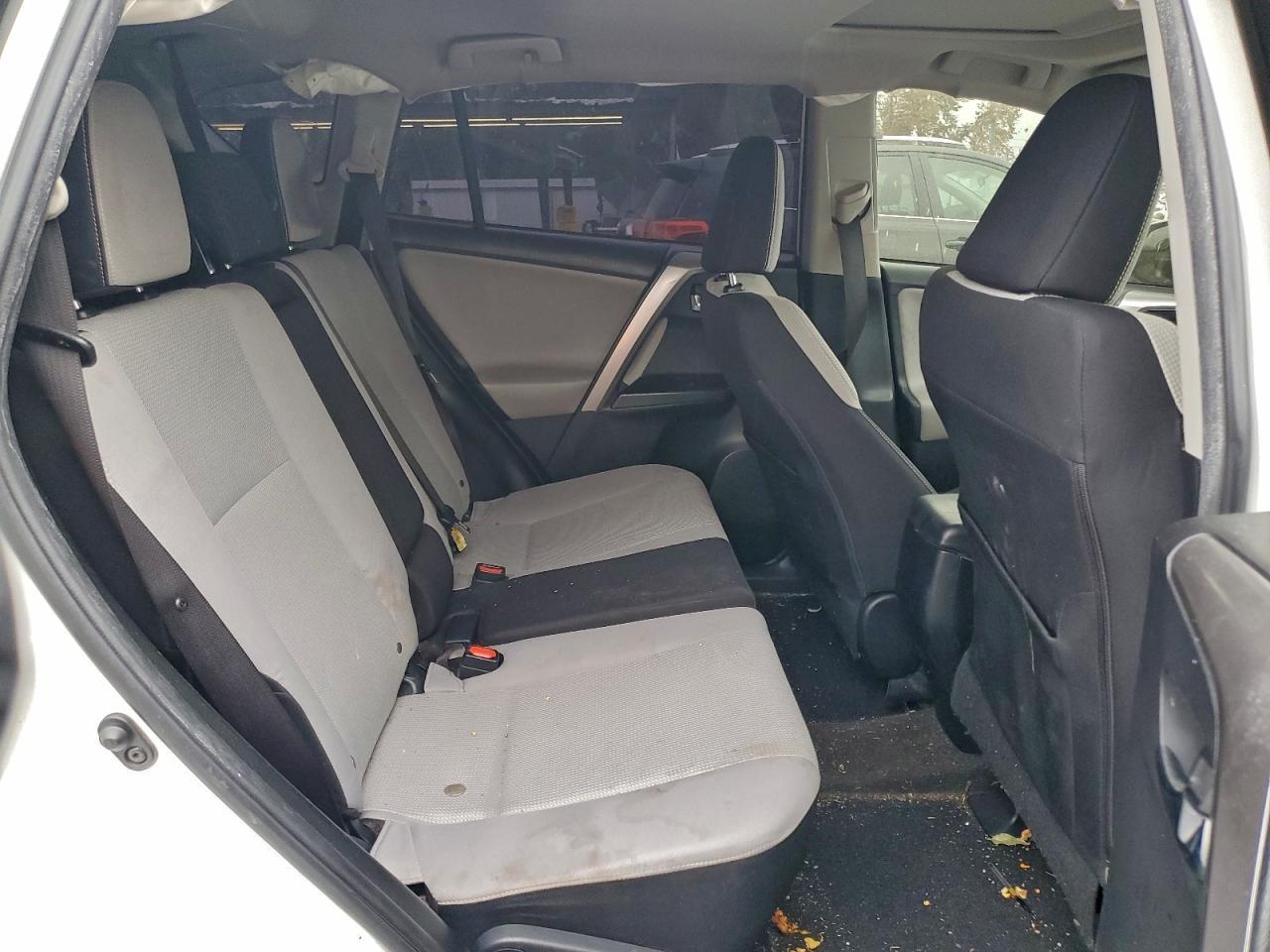 2016 TOYOTA RAV4