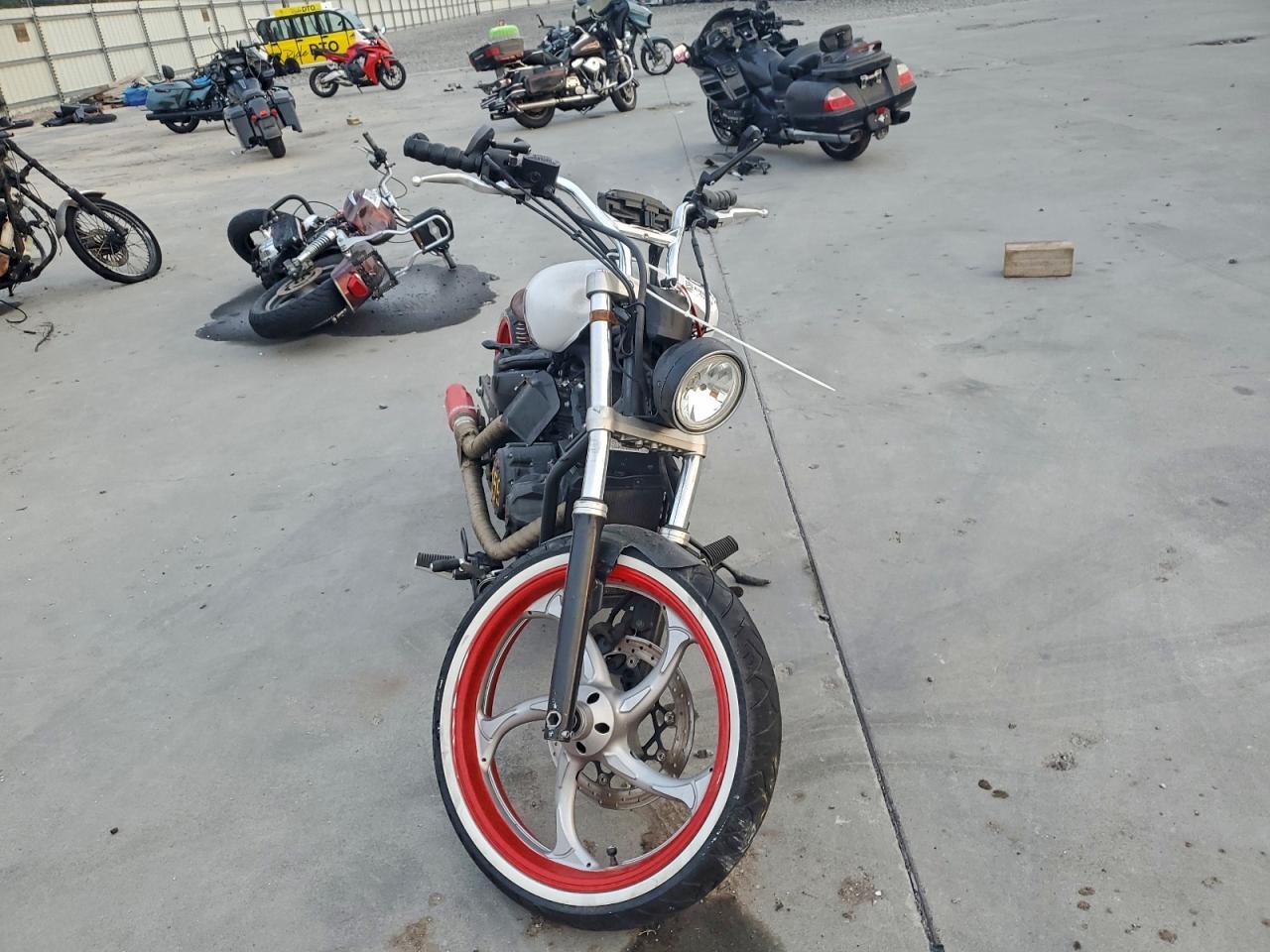 2013 YAMAHA Xvs1300