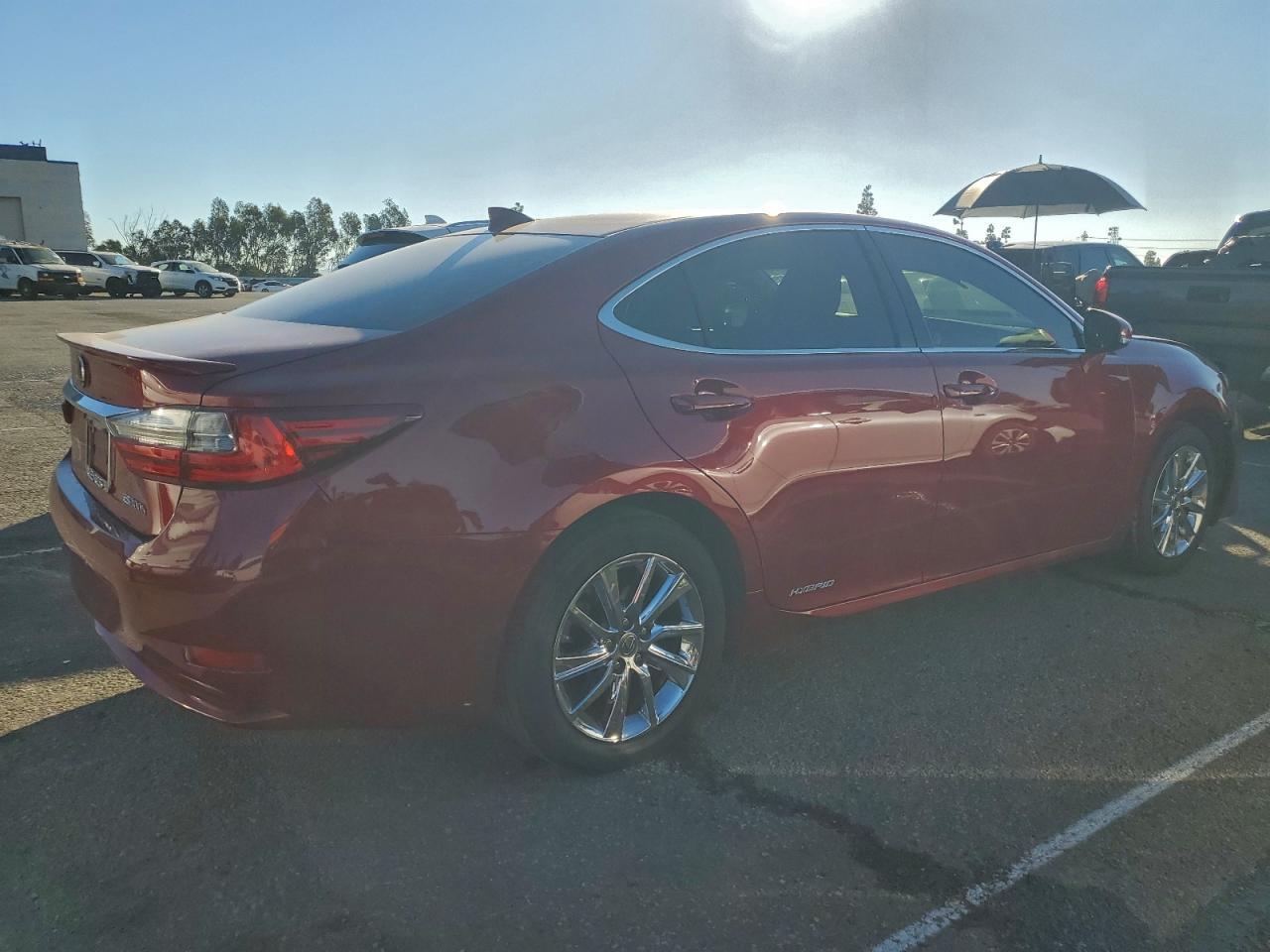 2016 LEXUS ES 300H