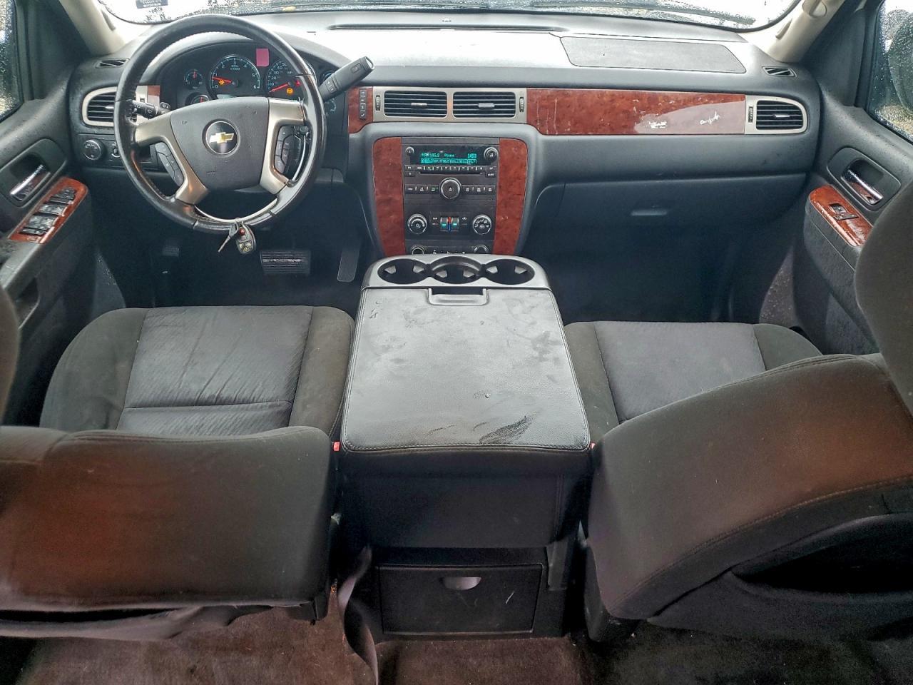 2011 CHEVROLET Tahoe