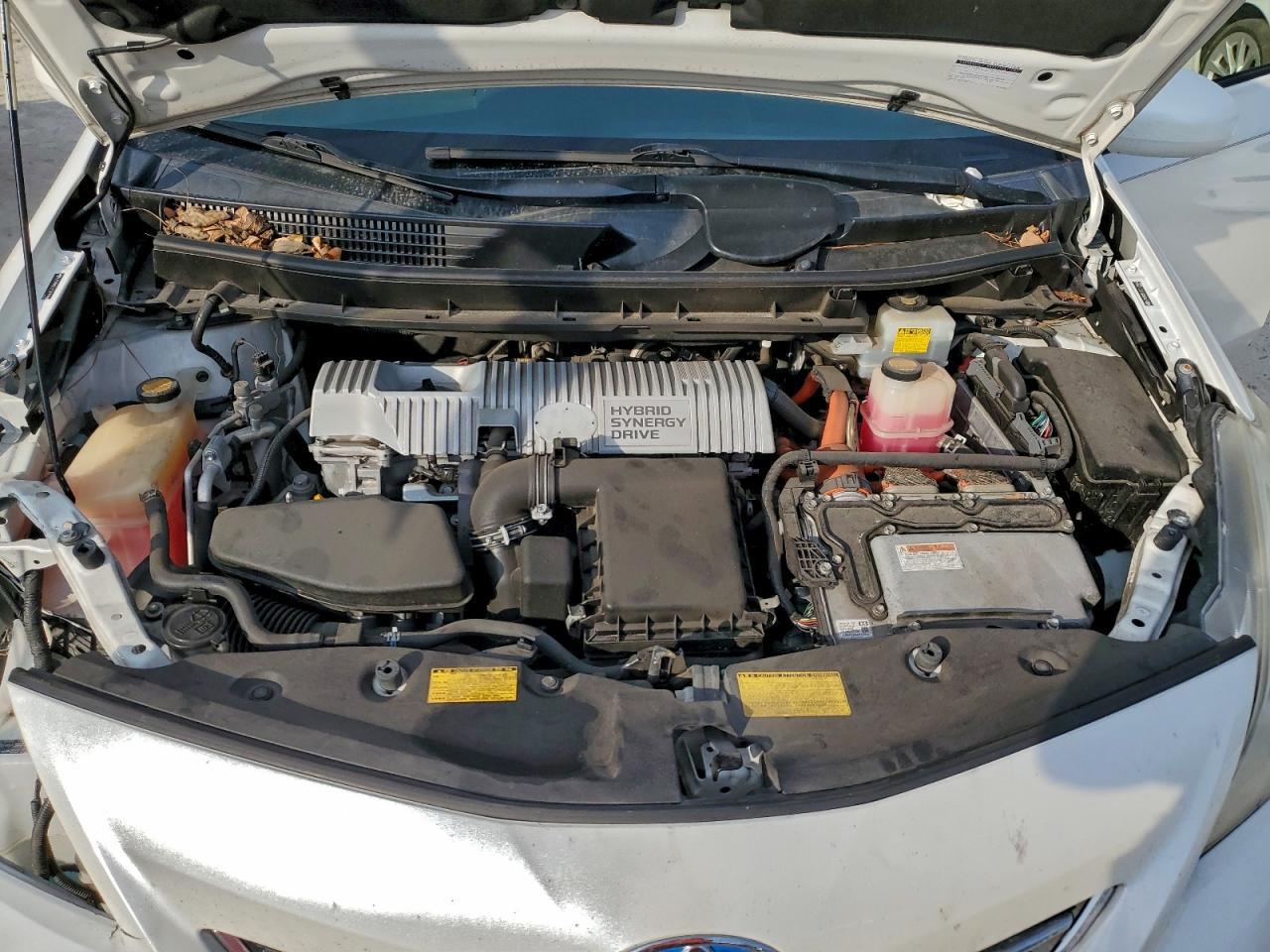2012 TOYOTA PRIUS V