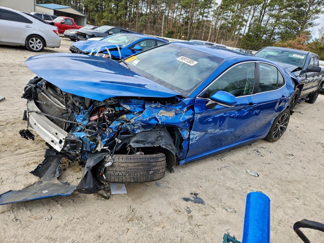 2018 TOYOTA CAMRY