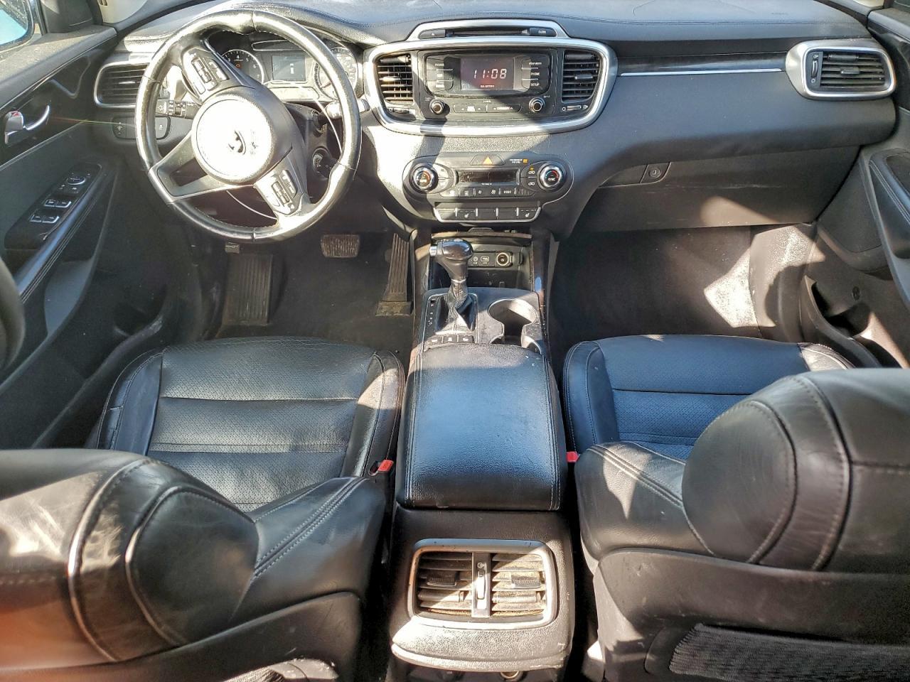2016 KIA SORENTO