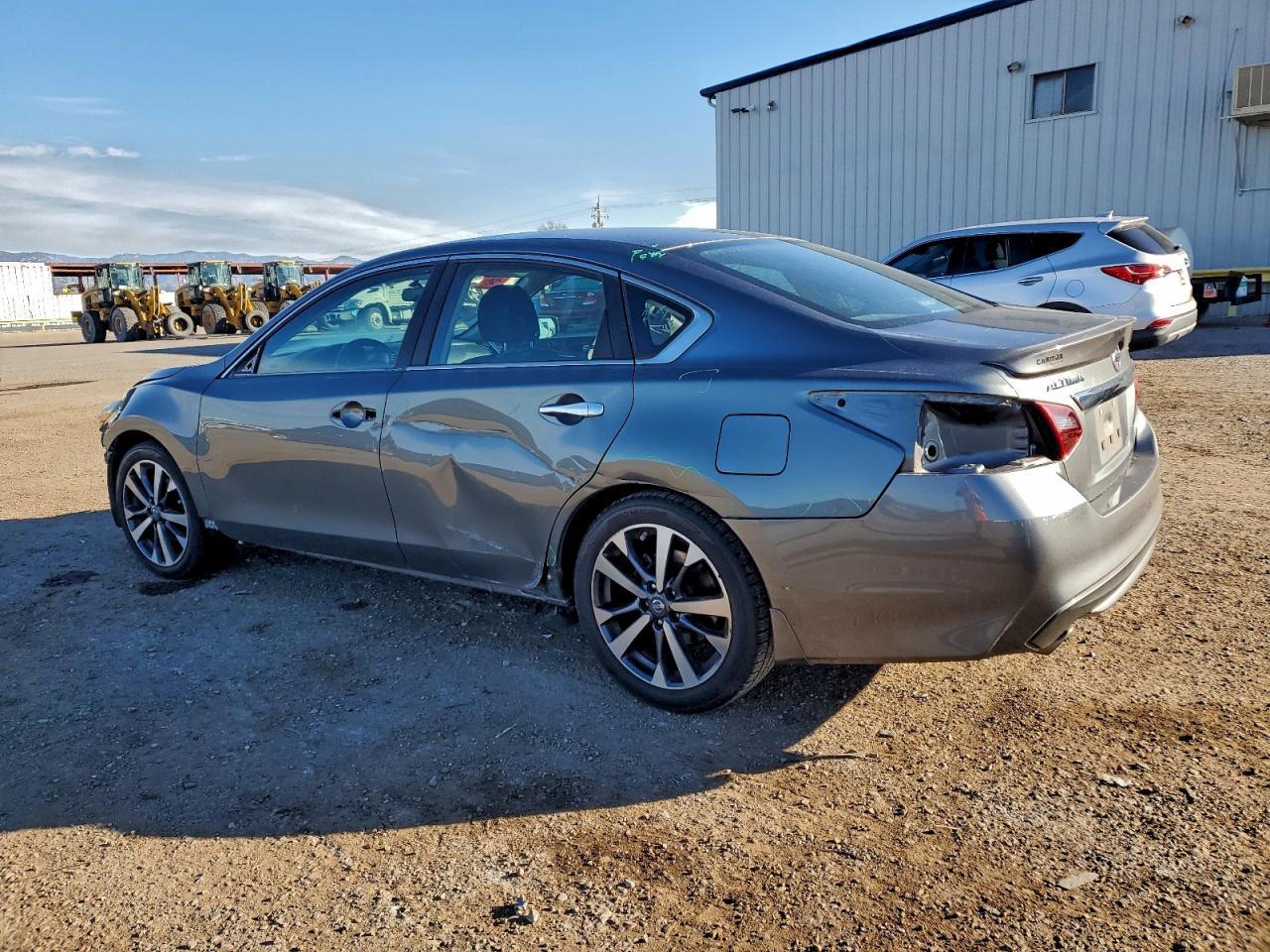 2017 NISSAN ALTIMA