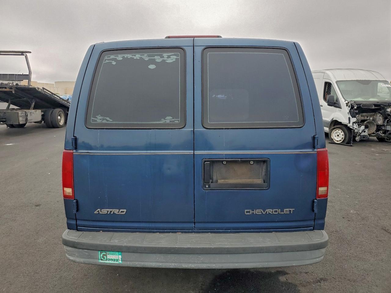 1999 CHEVROLET Astro