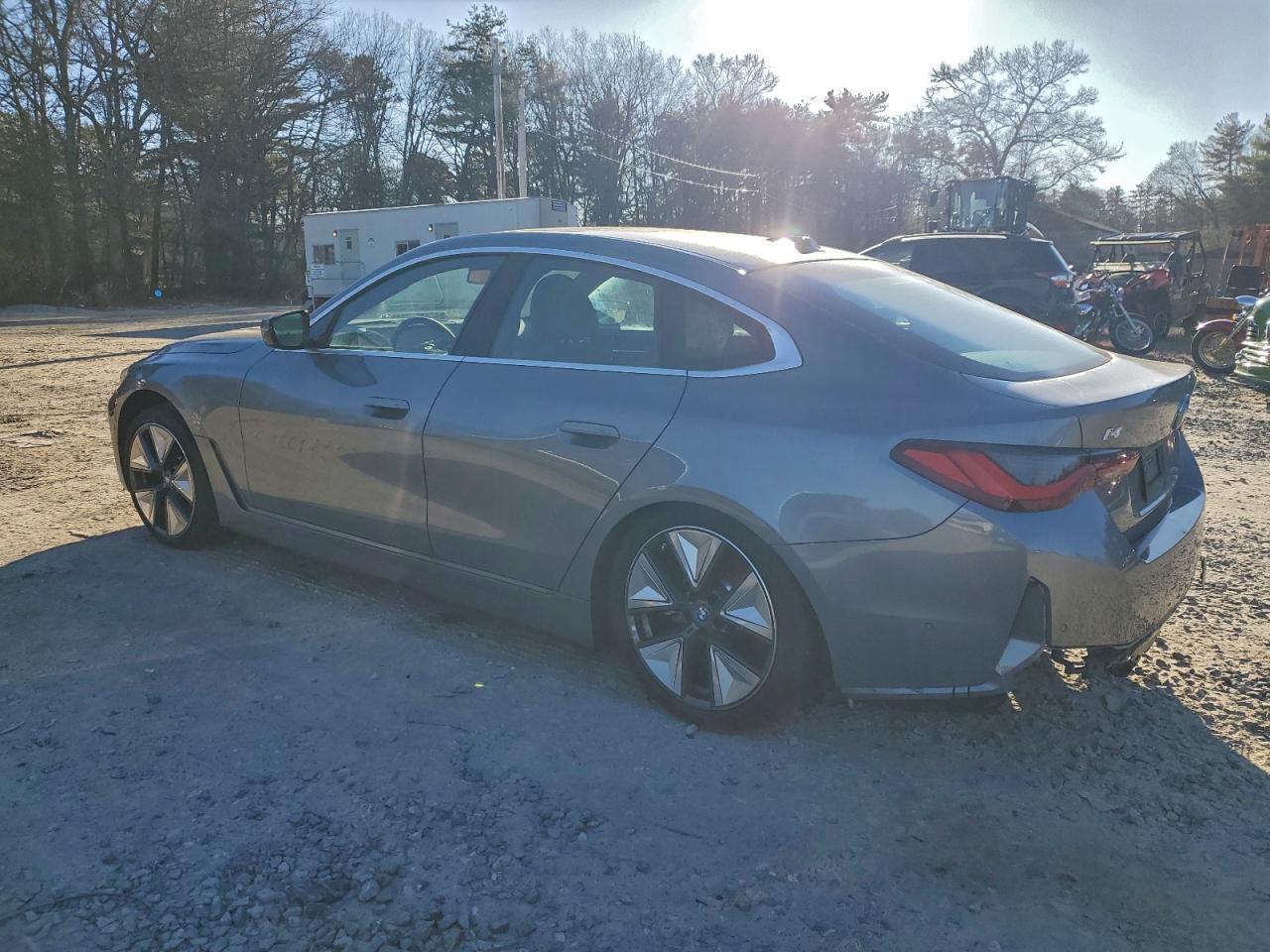 2024 BMW i4