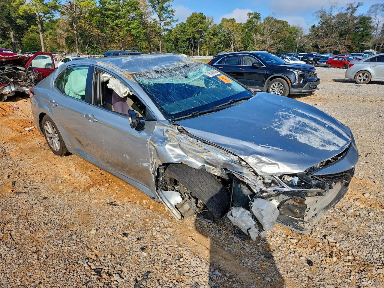 2018 TOYOTA CAMRY