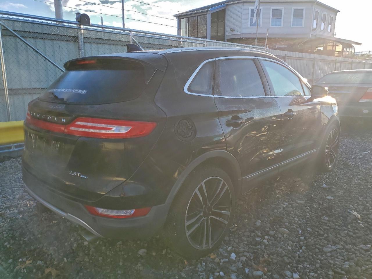 2017 LINCOLN MKC