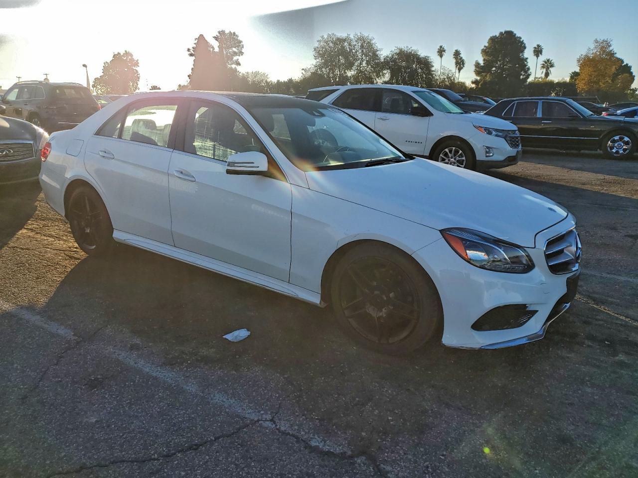 2014 MERCEDES-BENZ E-Class