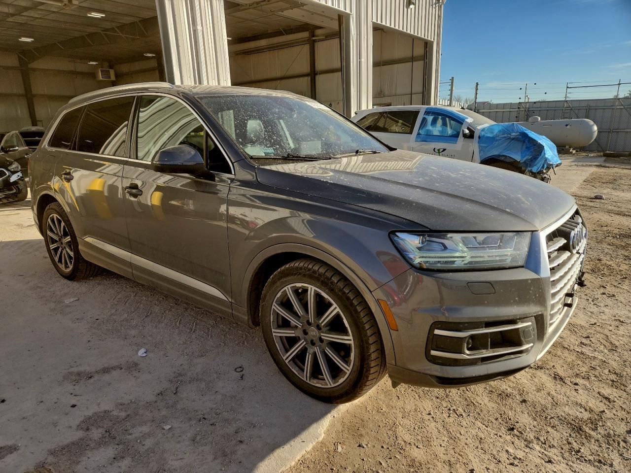 2017 AUDI Q7